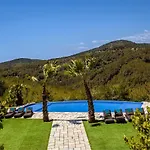 Casa Nova Estate *