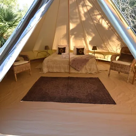 Casa Nova Estate Сіджас